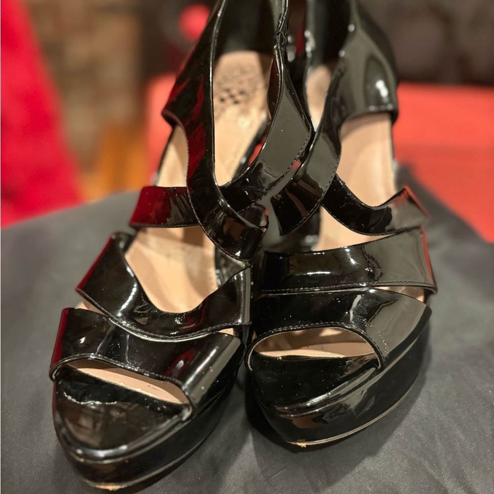 Vince Camuto Black Patent Leather strappy platforms heels